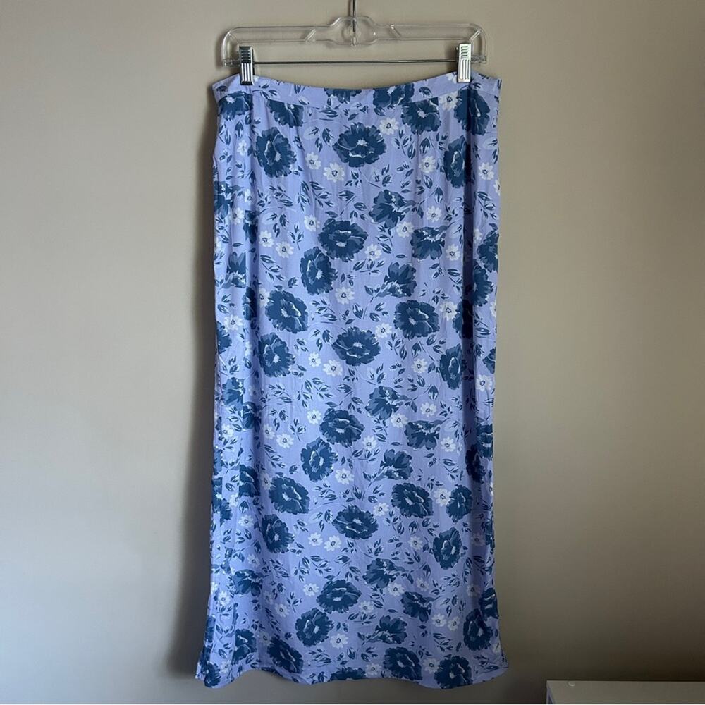 ✨Vintage Christopher & Banks Lavender/Blue Floral Lightweight Maxi Skirt Size 12